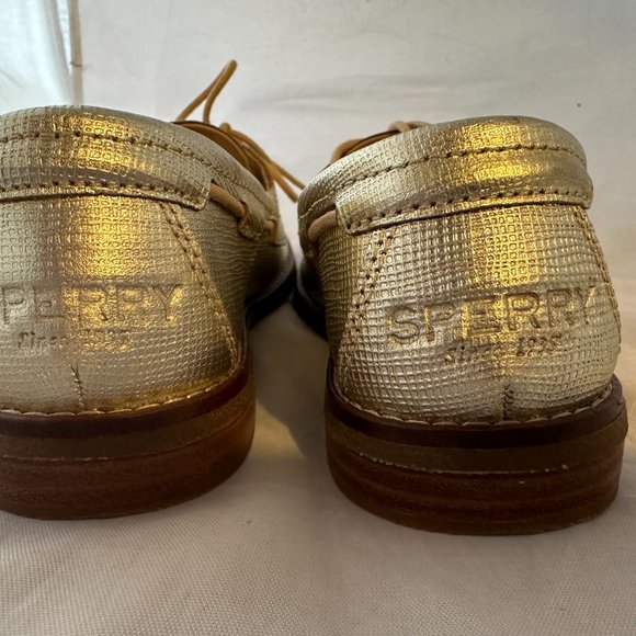 NEW Sperry  Women's Seaport Boat Shoe, Gold Leather  Size 5 M  New With Box - Picture 5 of 7